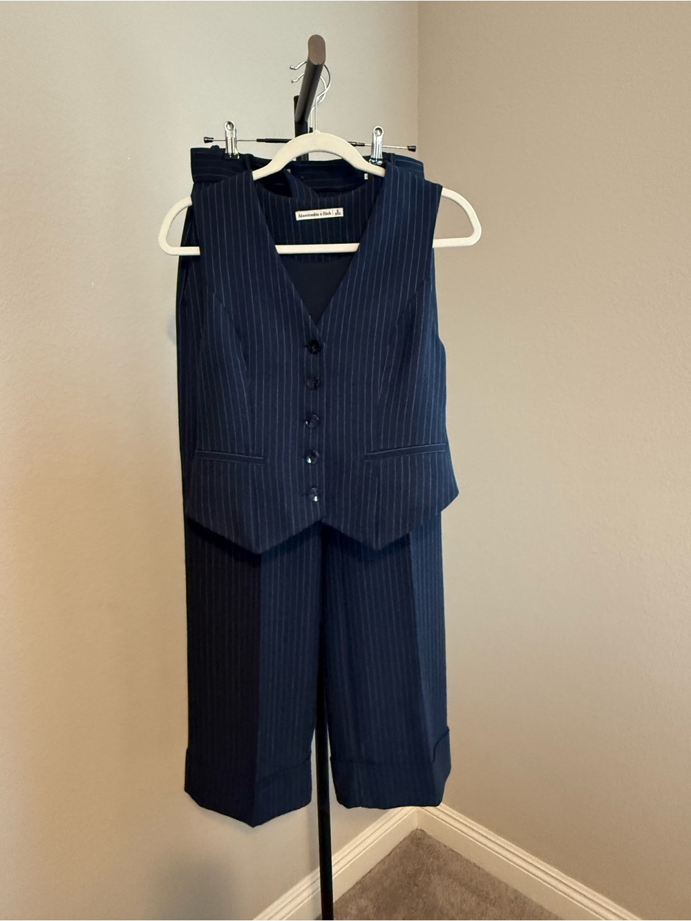 Abercrombie & Fitch Navy Pinstripe Vest and Wide-Leg Trousers - Picture 8 of 13
